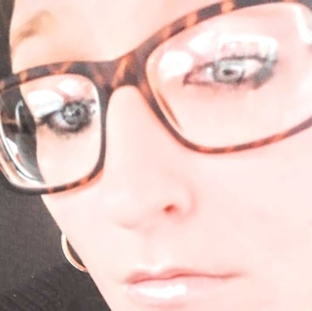 Meet your Posher, Molly